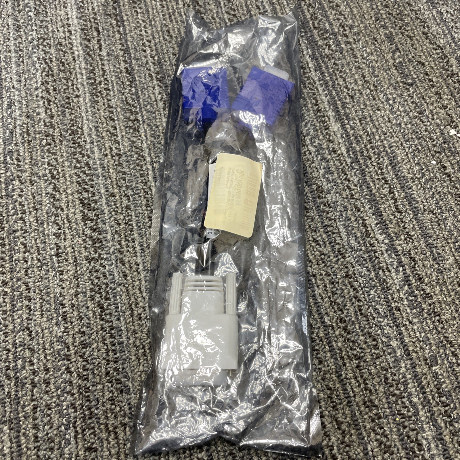 HP 338285-008 DMS-59 Male to Dual VGA Female Y-Splitter Cable Adapter