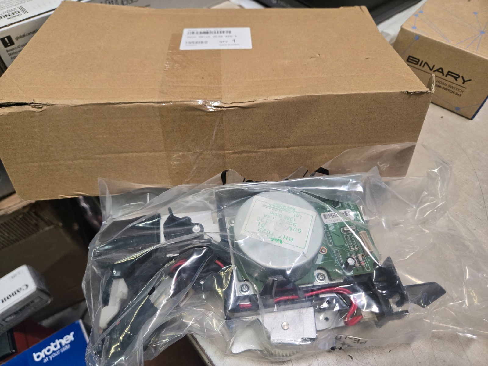 RG5-7789 Replacement Part: Fuser Delivery Drive Fuser Drive Motor for 9050dn
