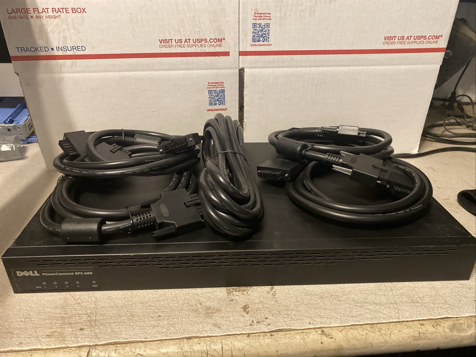 Dell PowerConnect RPS-600 Rackmount Redundant Power Supply w/ 4x Cables New