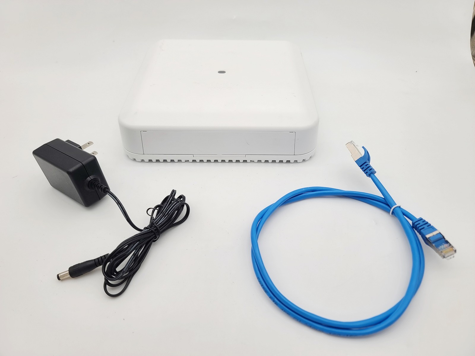 CISCO AIR-AP3802I-B-K9 AIRONET 3802I WI-FI ACCESS POINT DUAL-BAND 2.4/5GHZ