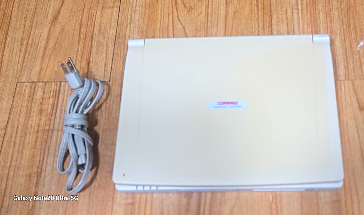 Vintage Compaq Armada 7770DM Laptop Pentium MMX 233MHz 64MB Windows NT 4.0 Boots