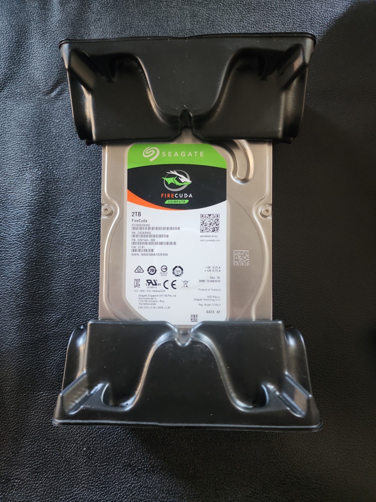 Seagate FireCuda 2TB SATA Internal 3.5'' SSHD ST2000DX002