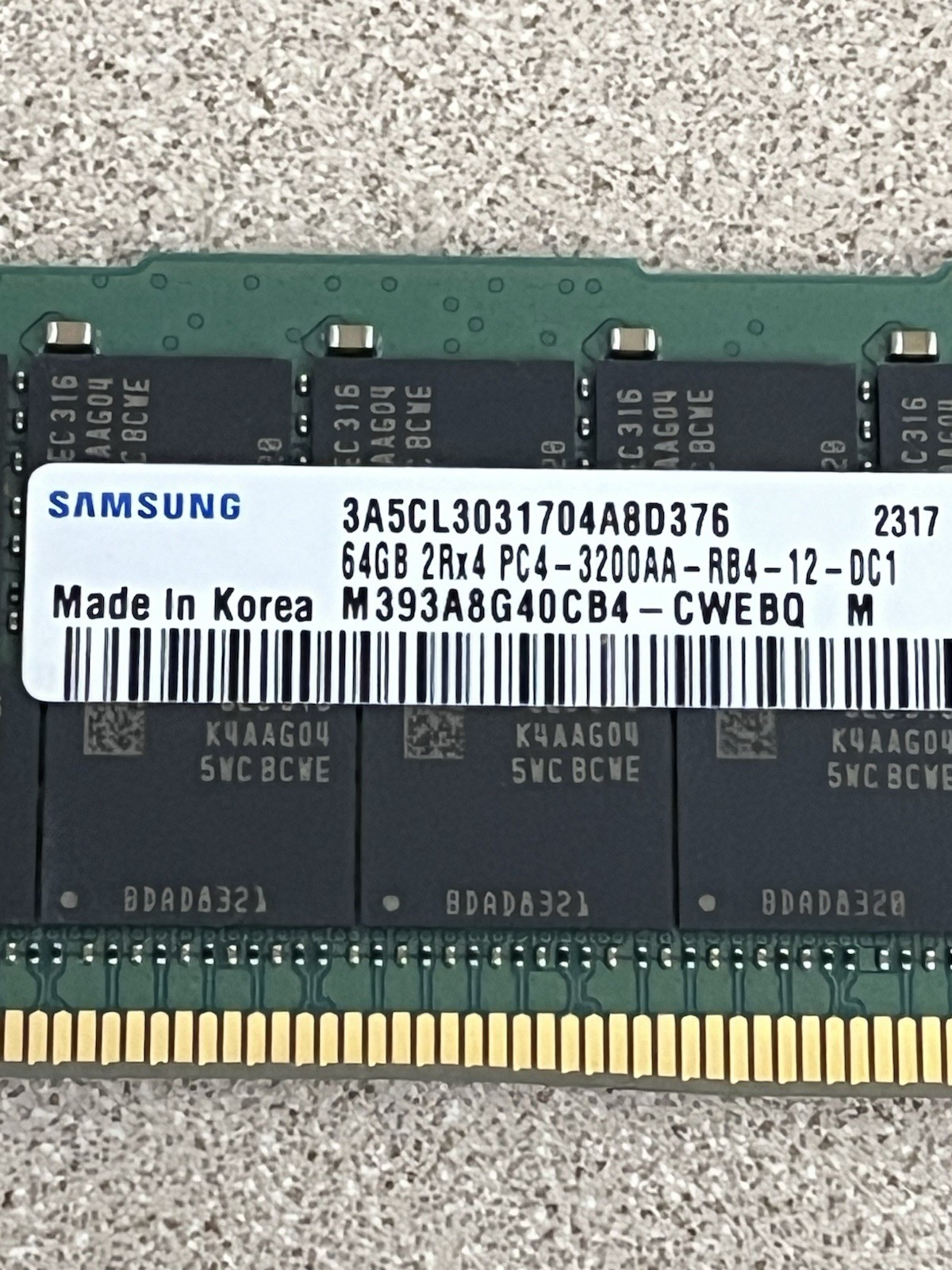 Samsung 64GB 2Rx4 PC4-3200AA ECC DDR4 M393A8G40CB4-CWE