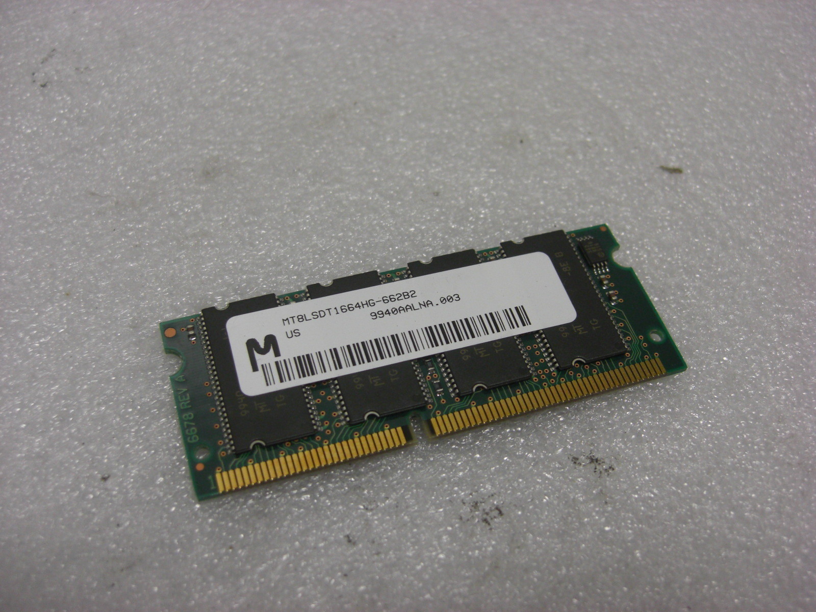 MICRON MT8LSDT1664HG-662B2 64MB LAPTOP MEMORY