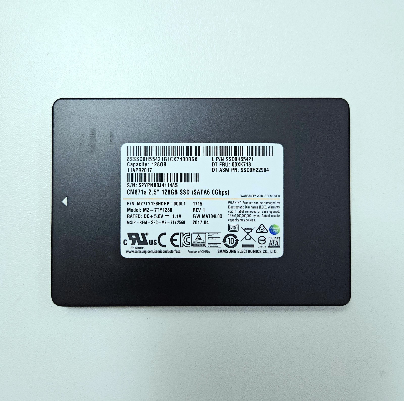 Samsung 128GB SSD 2.5 in SATA Solid State Hard Drive MZ-7TY2560, CM871a, Tested