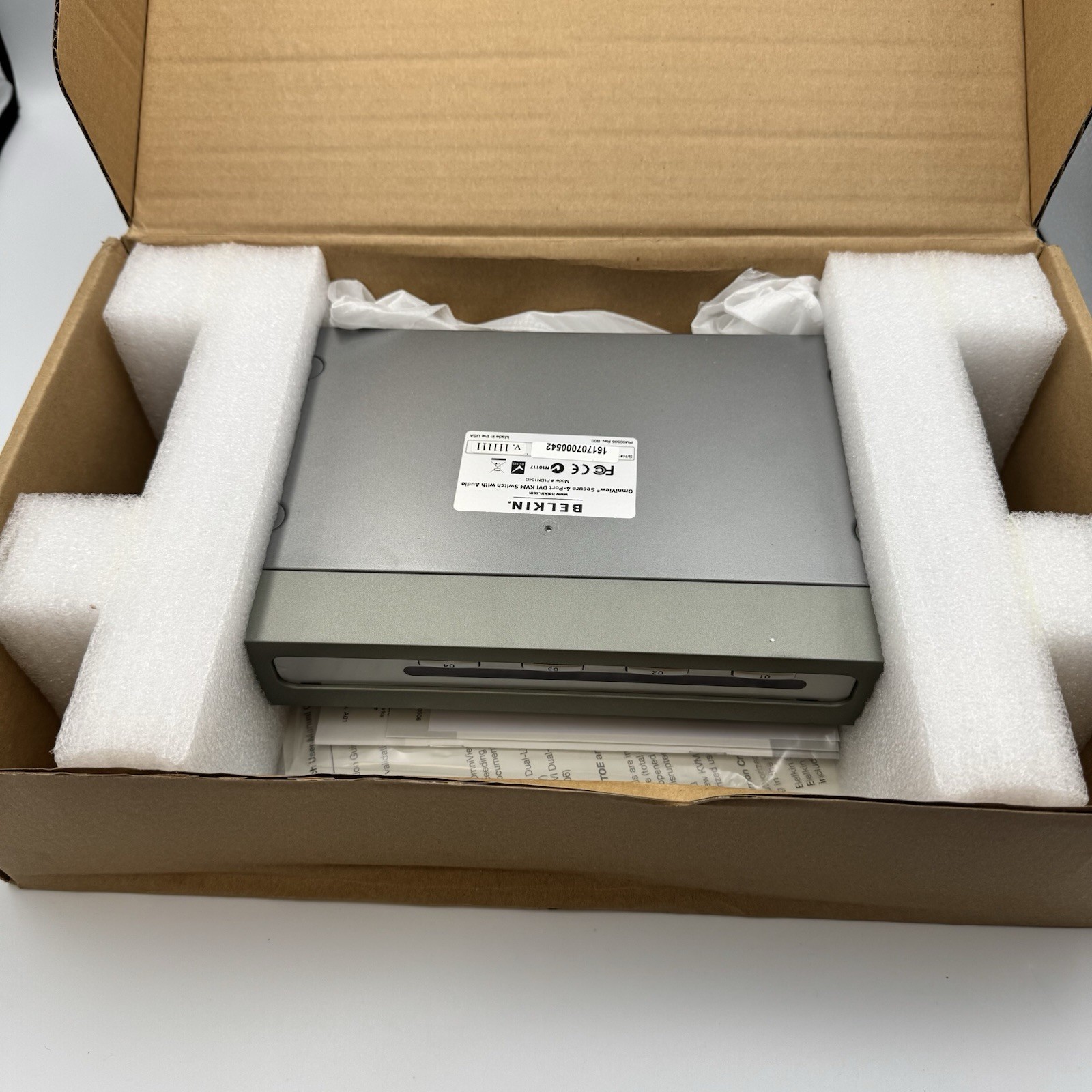 Belkin OmniView Secure DVI Dual Link 4-Port KVM Switch (Missing Power Adapter)