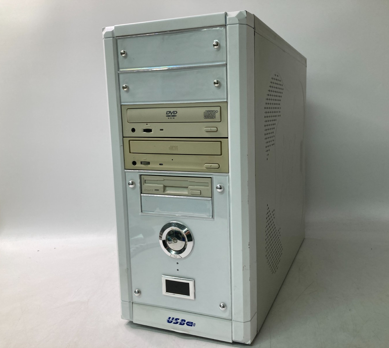 Vintage White PC Case w/ 480W Power Supply CD Rom & Floppy Drive