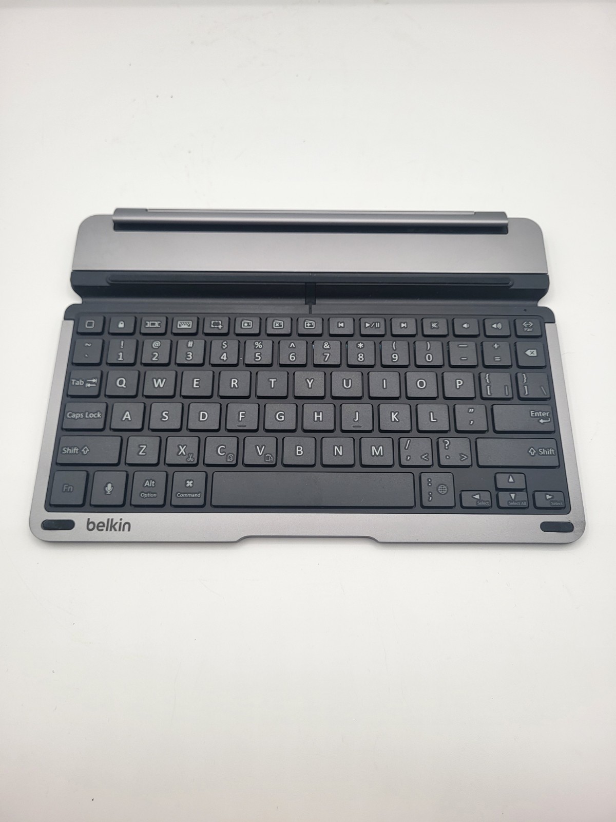 Belkin QODE Thin Type Keyboard Case for iPad Air Gray Aluminum Alloy NEW