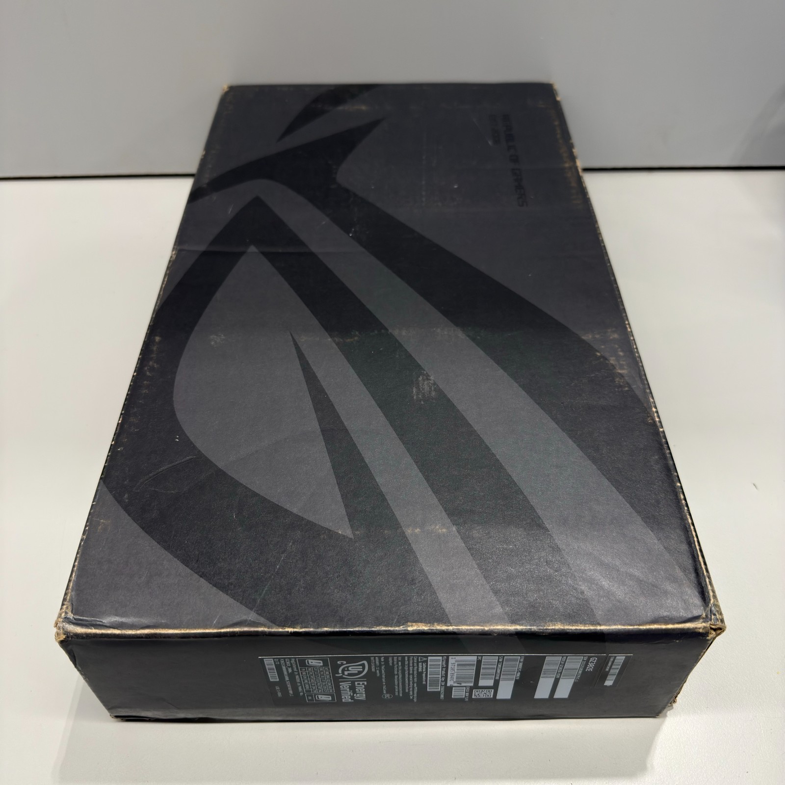 ASUS - ROG Flow Z13 13.4" AMD Ryzen AI Max+ 395 - 32GB RAM - 1TB SSD