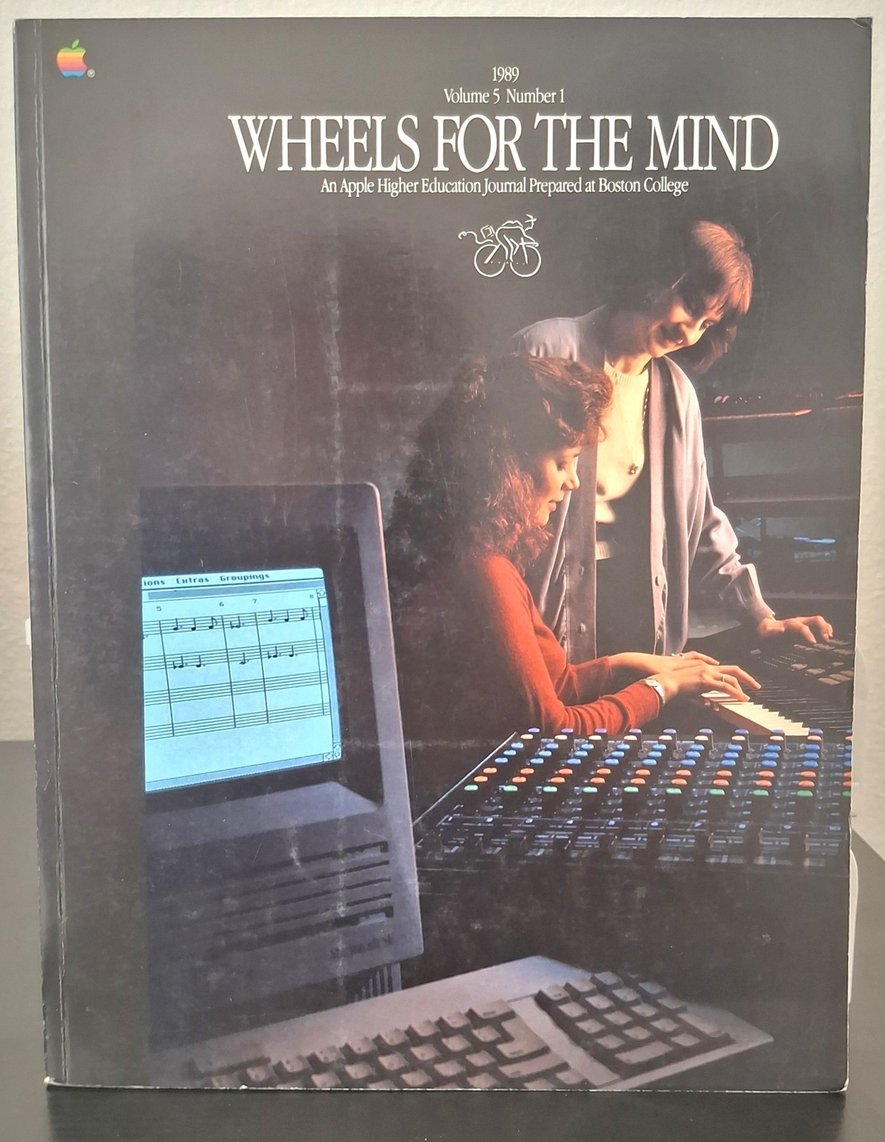 Vintage 1989 Apple Wheels for the Mind Magazine Vol.5 No.1 