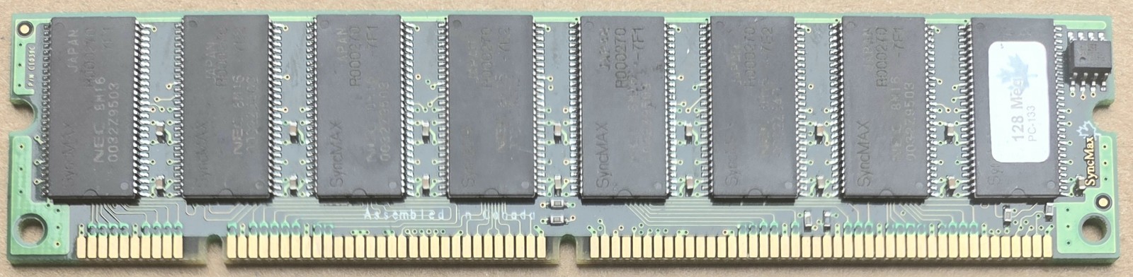 NEC SyncMAX 128MB 16Mx8 PC-133 168pin SDRAM w/Chip R000270-7F1