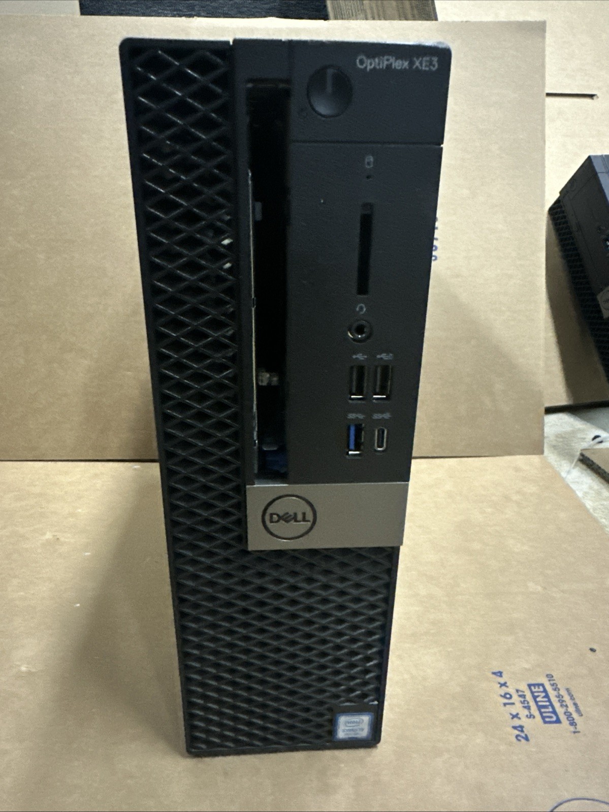 Dell OptiPlex XE3(i7-8700, NO RAM, NO SSD, GT 730)