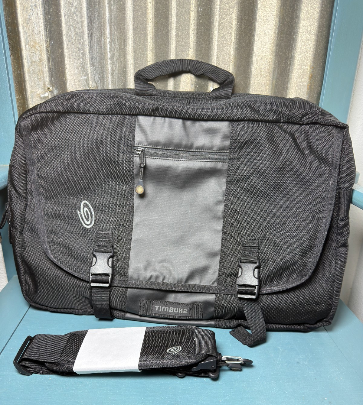 Timbuk2 Breakout Convertible 3-in-1 Messenger Bag Backpack Laptop Case Black