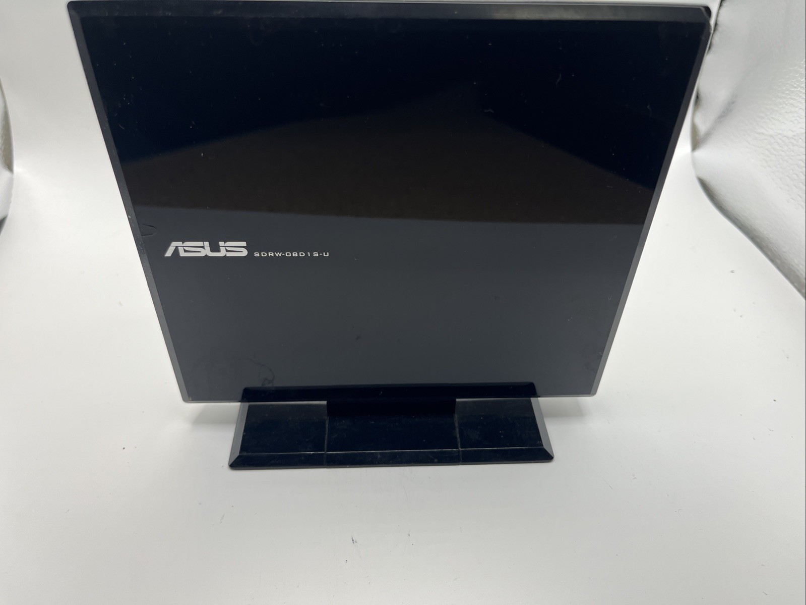 ASUS SDRW-08D1S-U External Slim Portable DVD CD RW Drive Writer No Cable