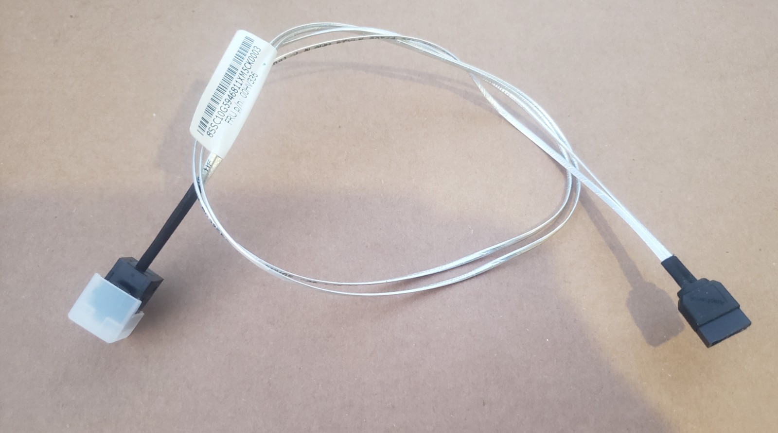 Lenovo 00HV336 Mini-SAS HD (SFF-8643) to 1 SATA Cable 2'