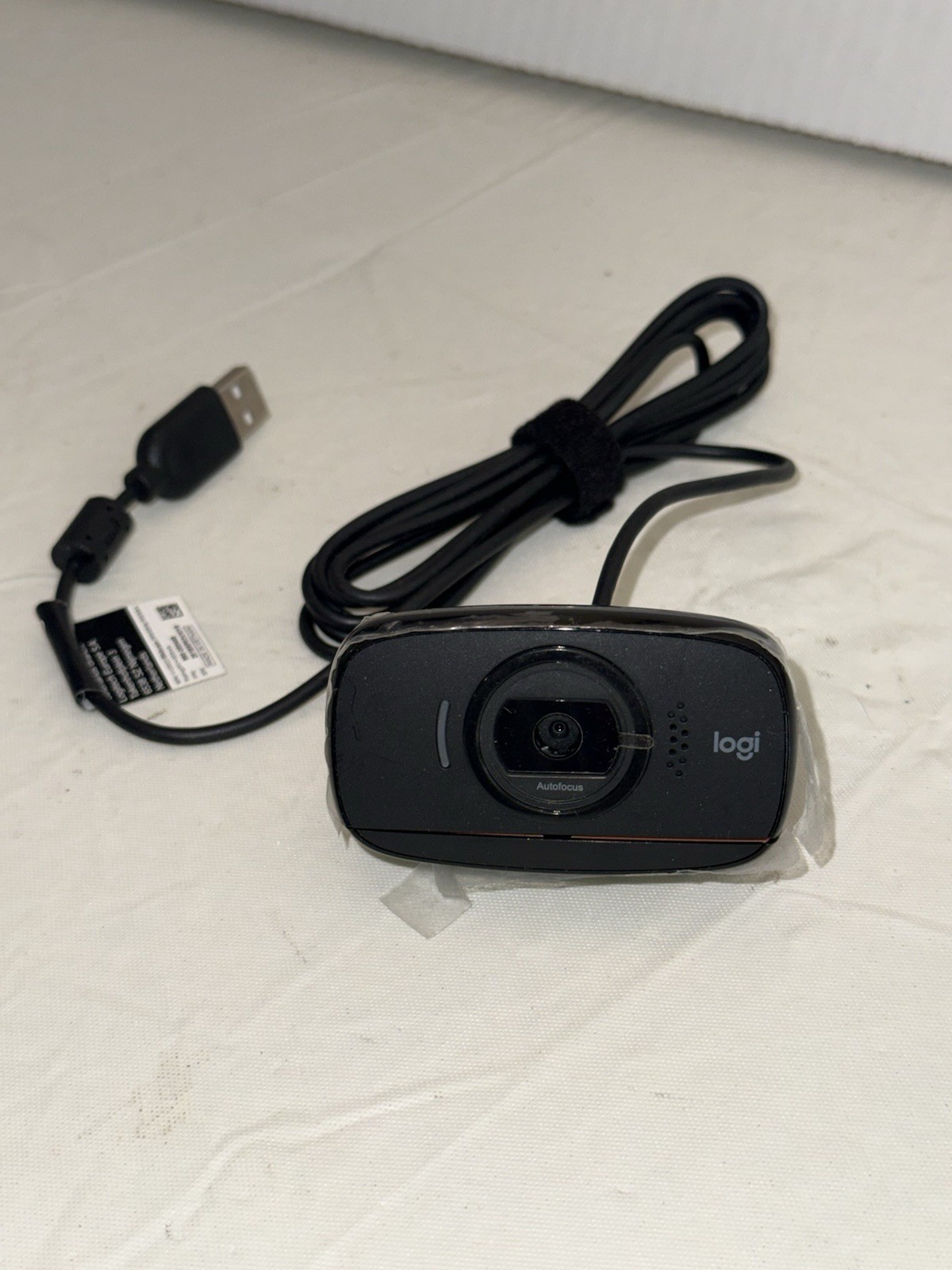 GENUINE Logitech V-U0023 HD Webcam C525 Cam 720p USB 360 Rotation Portable