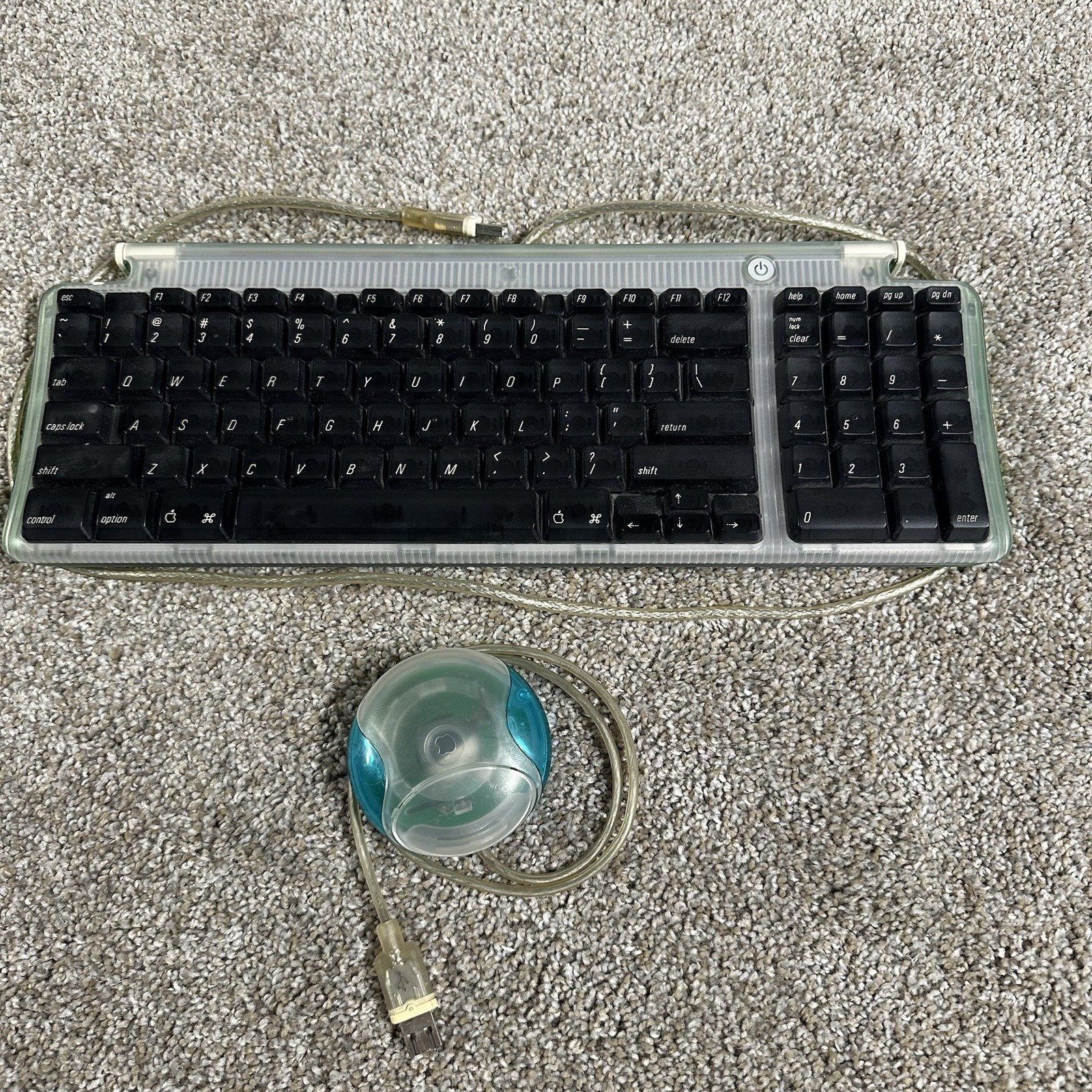VTG Apple USB Keyboard M2452 (1999) green & G3 Hockey Puck Mouse Teal Works