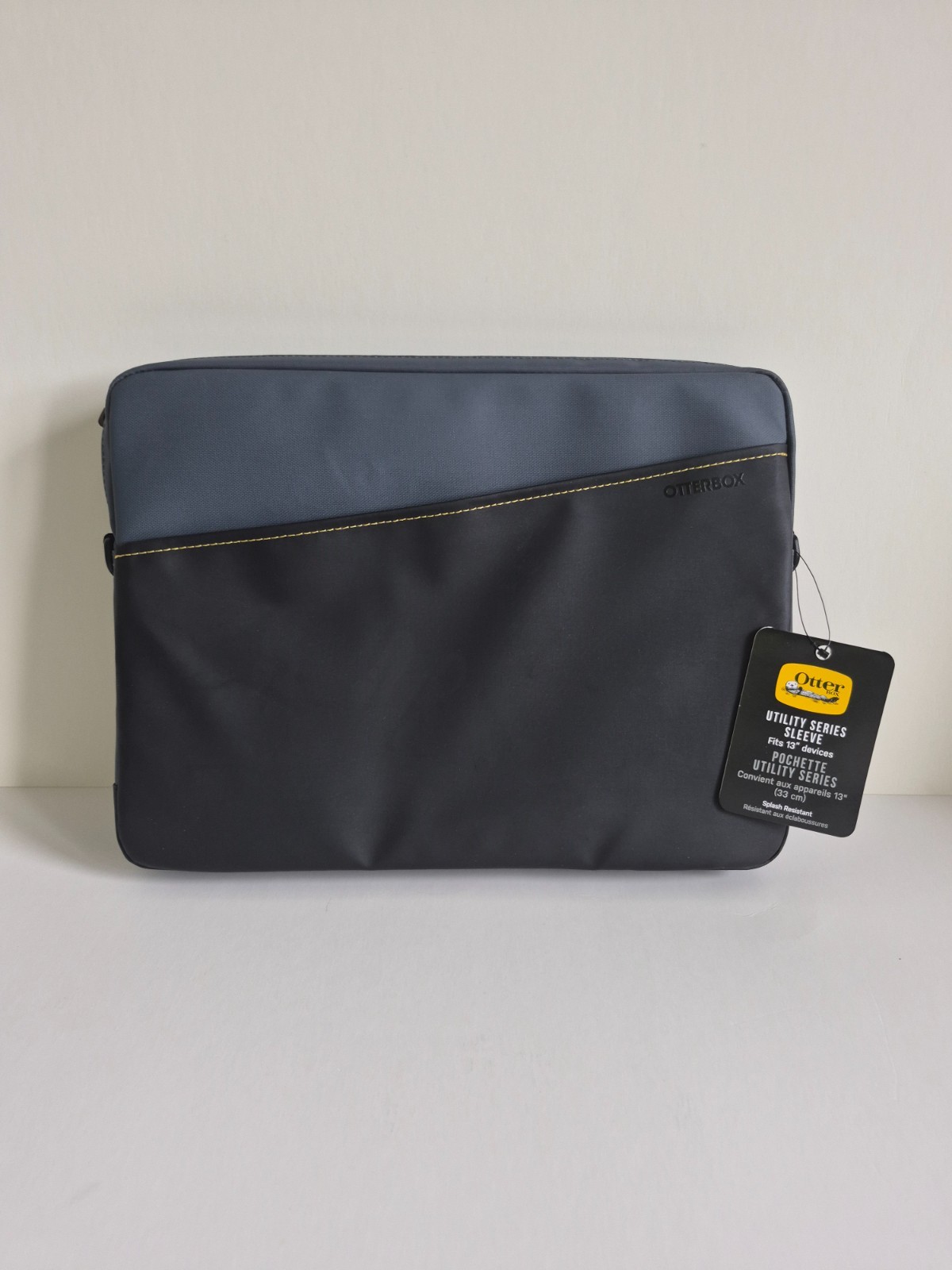 OtterBox Utility Sleeve Fits 13" Laptop/Tablet Rugged Protect case - Black/Gray
