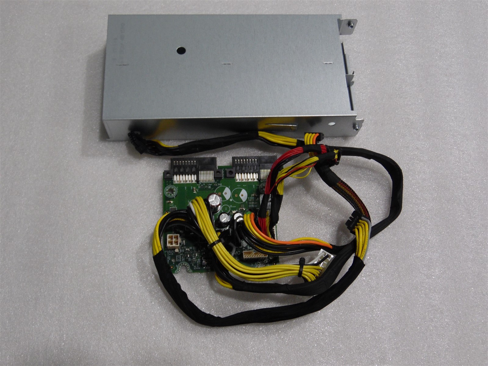 DELL DUAL HOTSWAP POWER SUPPLY METAL CAGE POWEREDGE SERVER R440 R6415 R6515 PDB