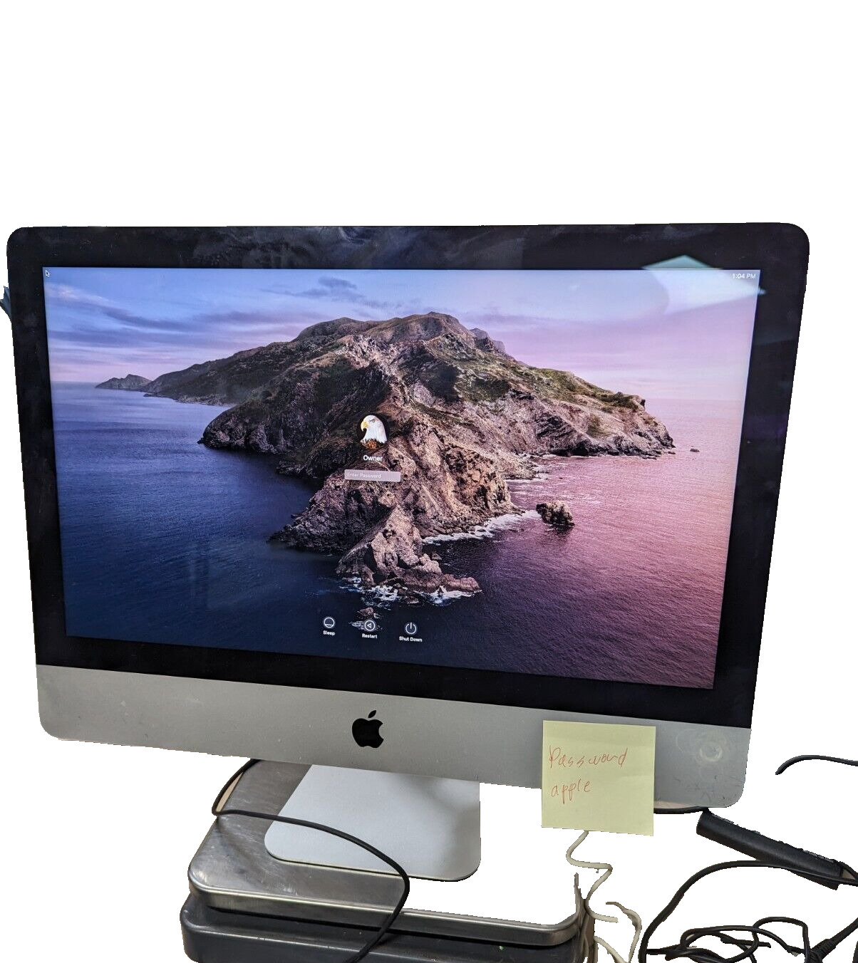 Apple iMac (21.5-inch) 2.7 GHz i5 Quad Core , 8GB Ram, 1TB HDD, OS Catalina