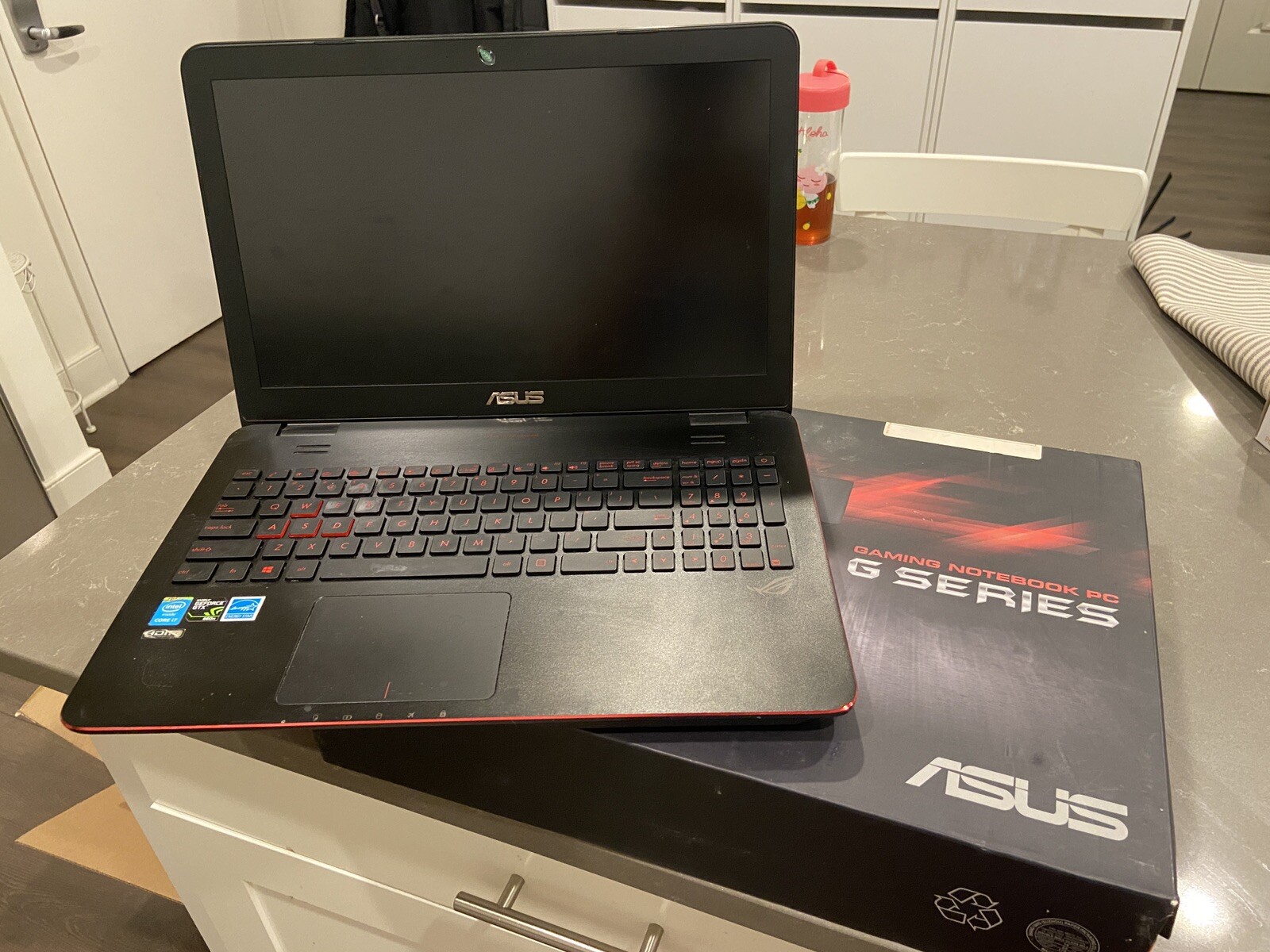 Asus ROG GL551JW 2.6 GHz 960M 16G ram 1T HDD 125gb SSD Intel i7 OS
