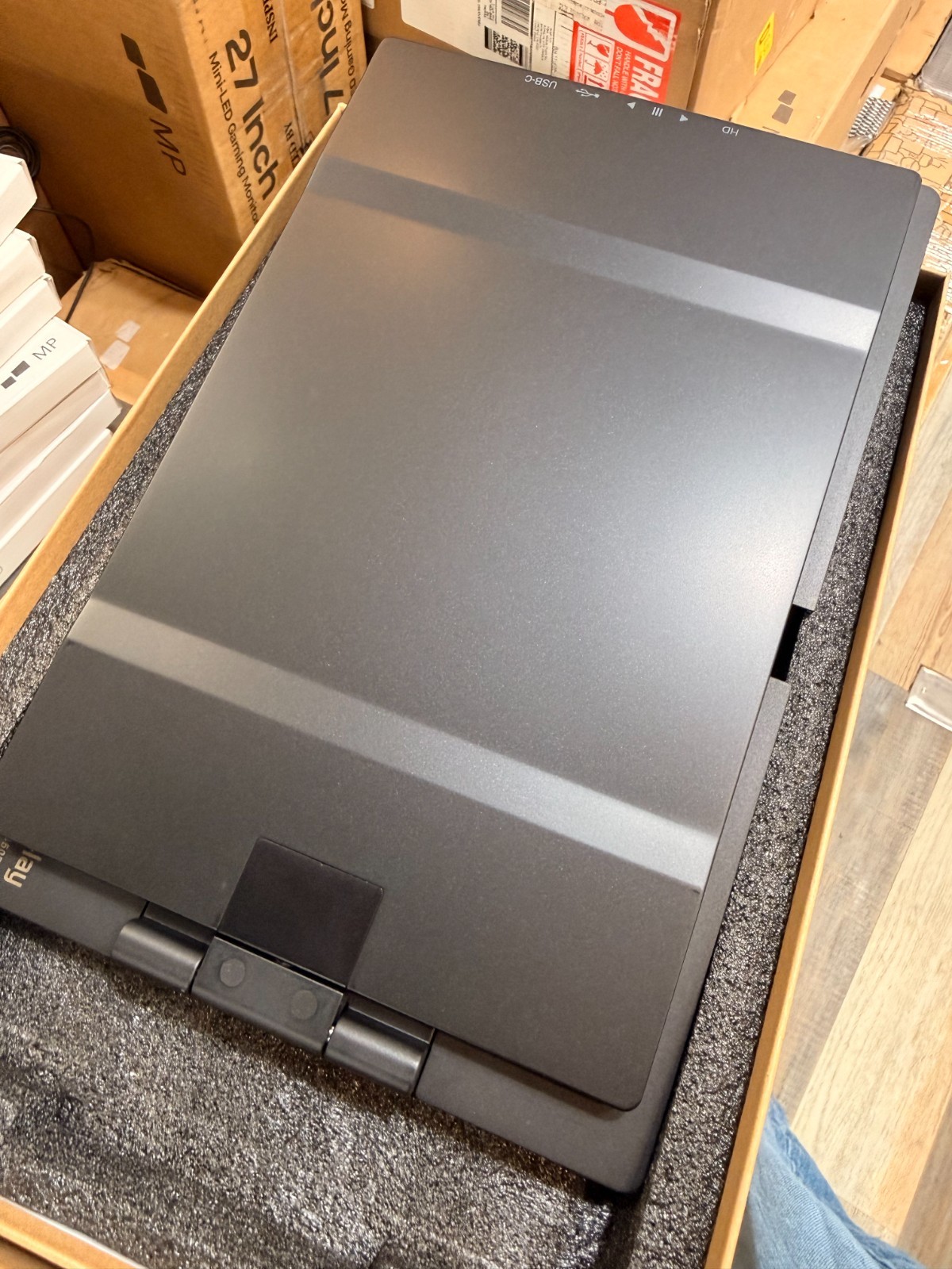 Triple Portable Monitor Used 14.1" FHD IPS Laptop Screen Extender Fits 14"-17"
