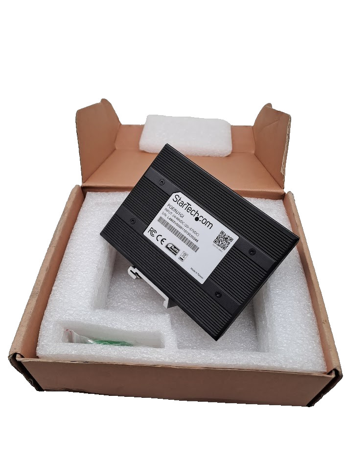 StarTech POEINJ1GI Industrial 1 Port Gigabit PoE+ Injector 30W