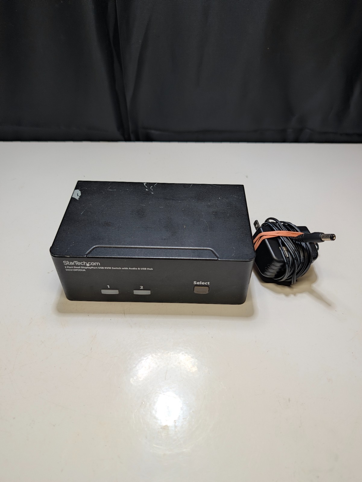 StarTech SV231DPDDUA 2 Port Dual DisplayPort USB KVM Switch w/ Audio Hub & Power