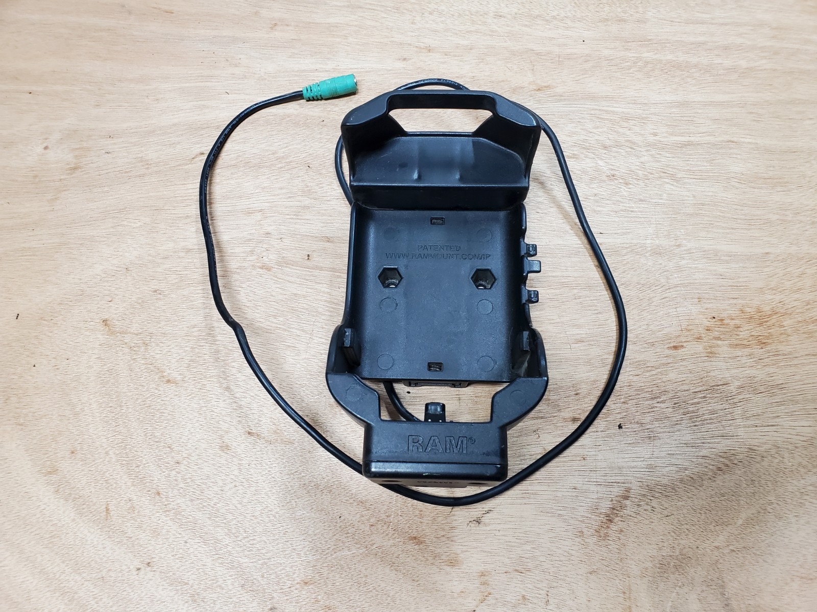 RAM Form-Fit Powered Dock for Zebra/Symbol TC7X RAM-HOL-ZE7S