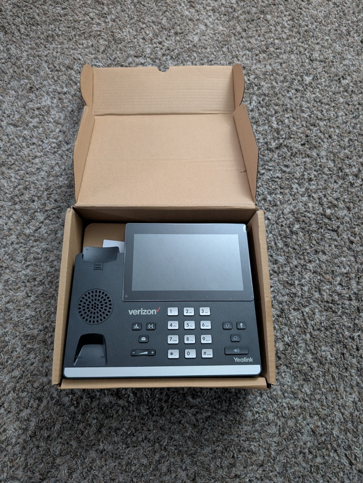 Yealink T67LTE 4G LTE Desk Phone Verizon Wireless New In Box