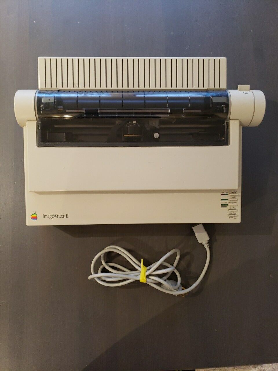 Apple ImageWriter II 2 - Model A9M0320 - Dot Matrix Printer 1985 - Powers On