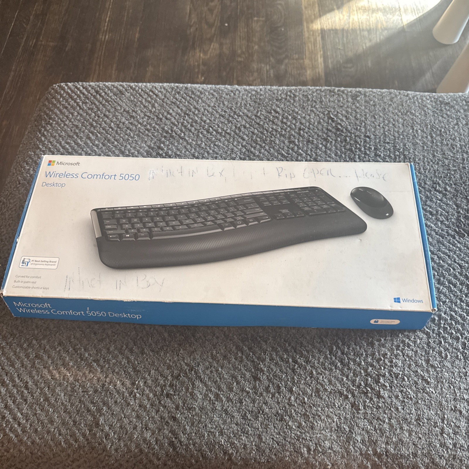 Microsoft Wireless Comfort Desktop 5050 Keyboard Mouse USB Receiver Heavily Used