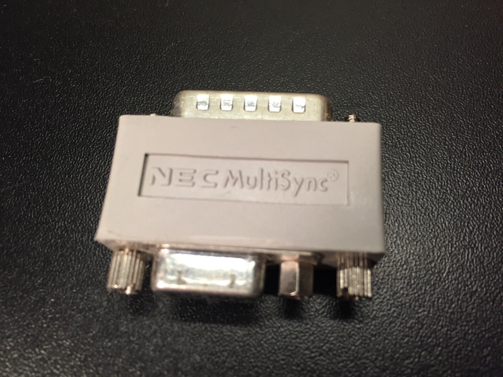 NEC MultiSync Universal Apple Macintosh Monitor Video Adapter HD15 to DB15 VGA