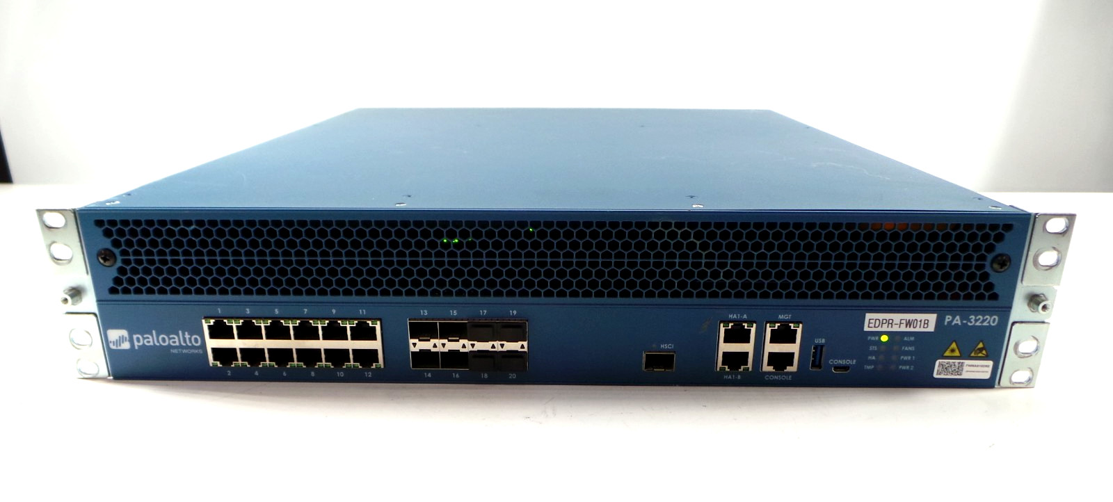 Palo Alto PA-3220 Network Security Firewall - Power Tested / For parts/repair