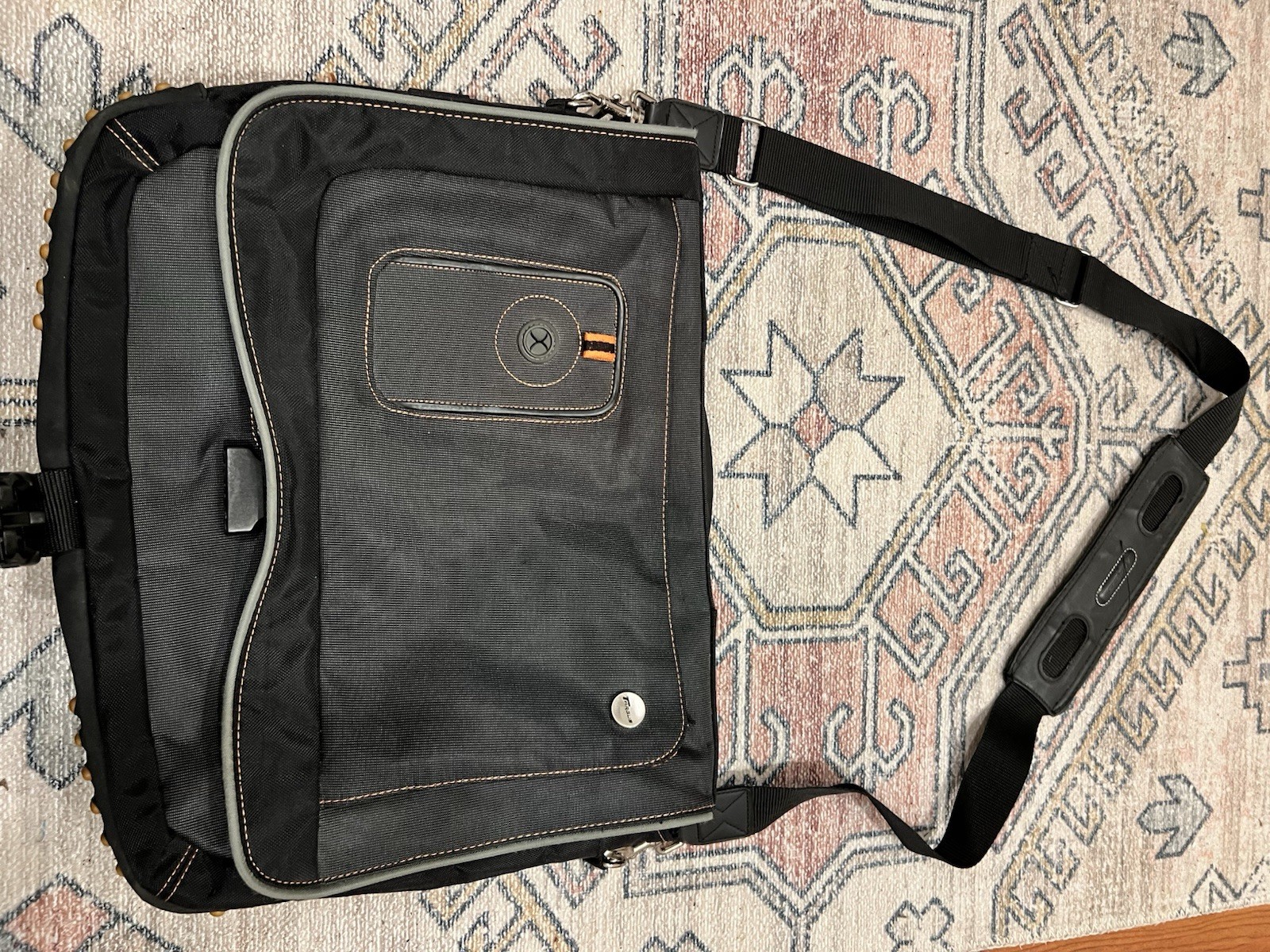 Targus Padded Laptop Bag Case - Pre-Owned Heavy Duty Canvas Magnetic Sml Pocket