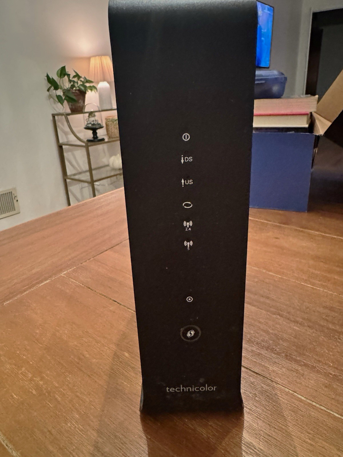 Technicolor CGM4234 DOCSIS 3.1 Cable Modem WiFi Router Spectrum Black