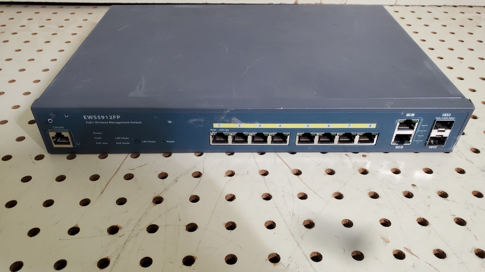 EnGenius Network 8Port Gigabit Switch EWS5912FP NO/EARS