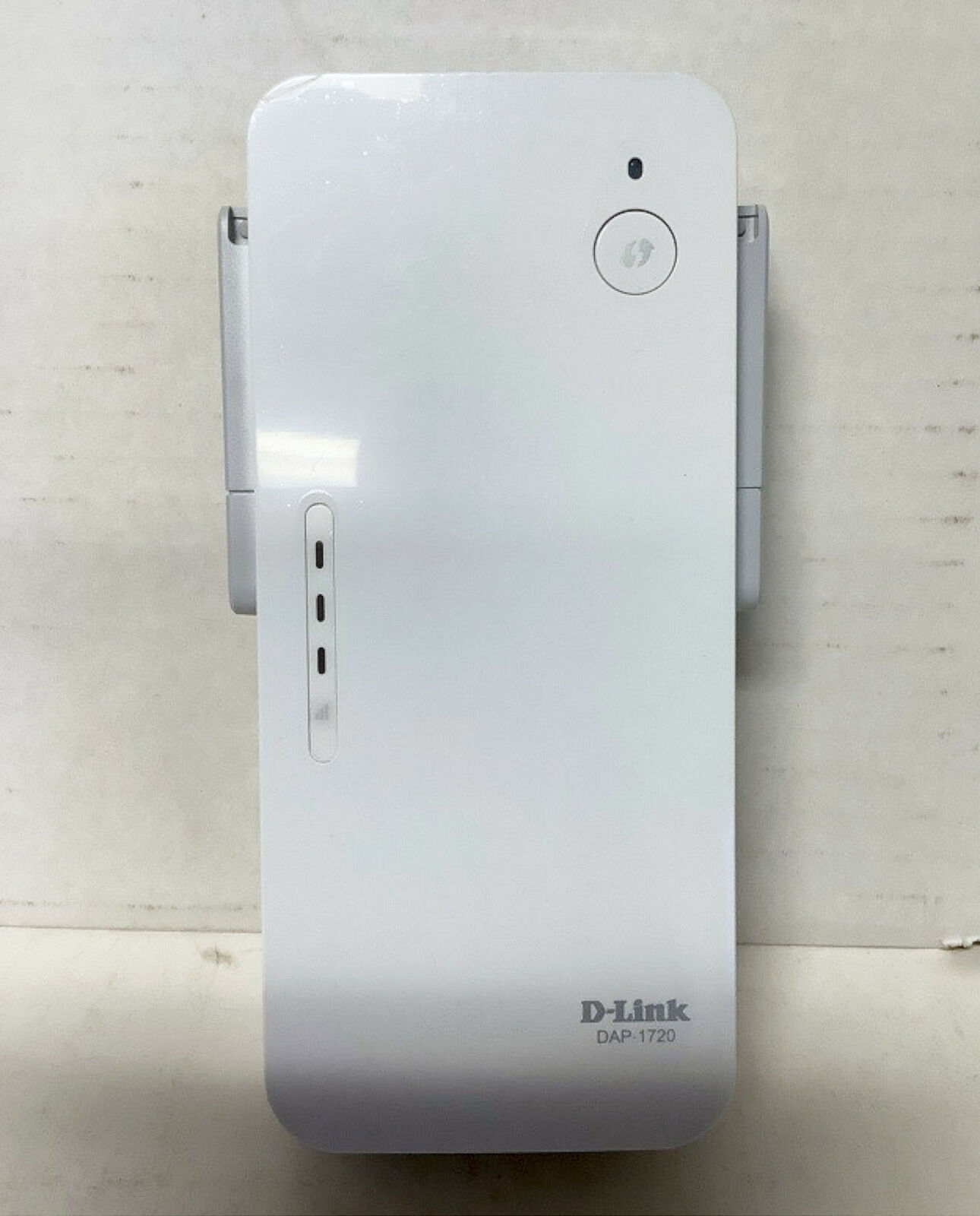 D-Link DAP-1720 AC1750 Dual Band Wi-Fi Wireless Range Extender White 802.11n/g/a