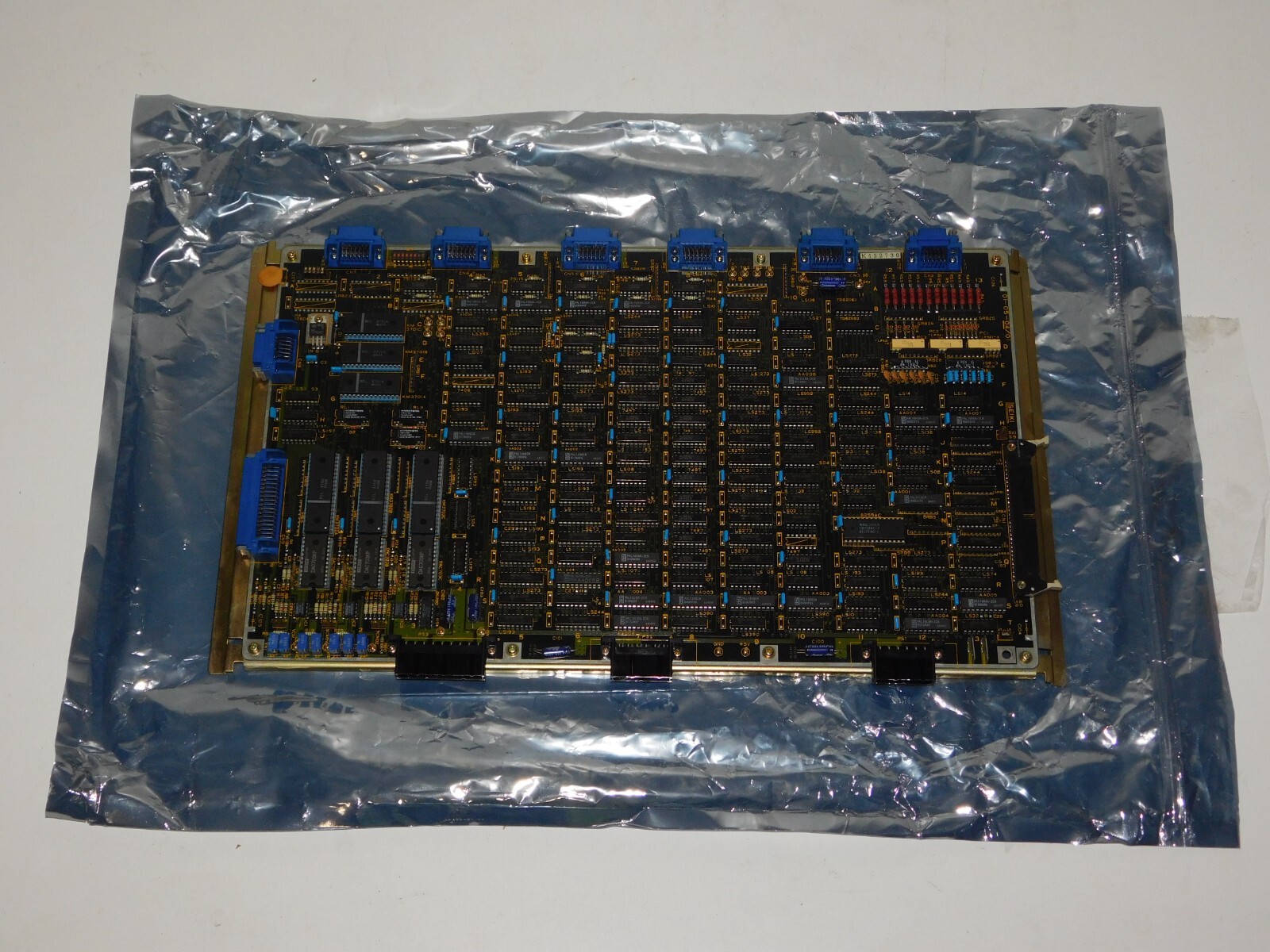 Hitachi Seiki 01-05-04/01 Servo Drive Micon Interface PCB Control Board Module