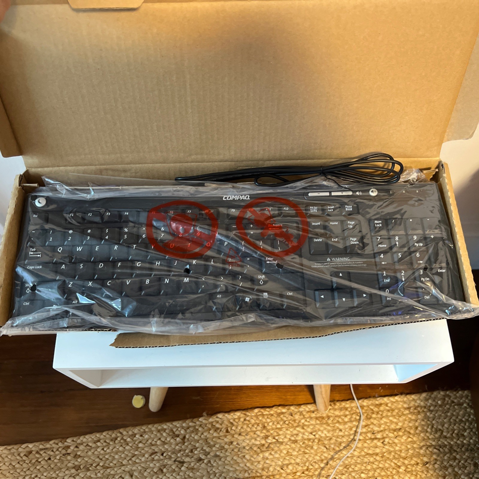 Open Box_New_Compaq Keyboard_Black