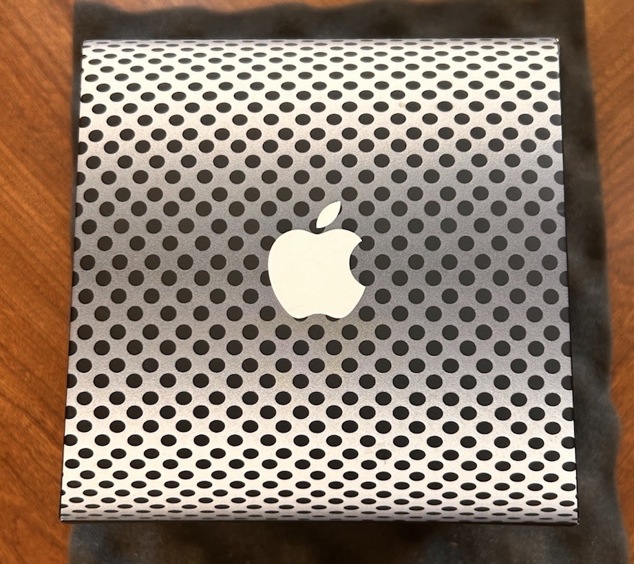 Vintage Apple iSight A1023 FireWire Webcam w/ Original Box Cable Stand Manuals