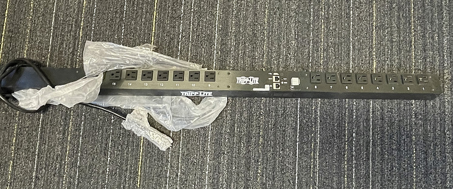 Tripp Lite PDUMNV15LX Power Distribution Unit