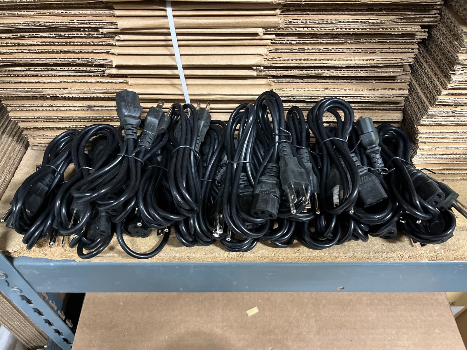 Lot of 25 Computer PC Monitor 3 Prong Power 4FT Cord Cable IEC320 18AWG COMPUTER