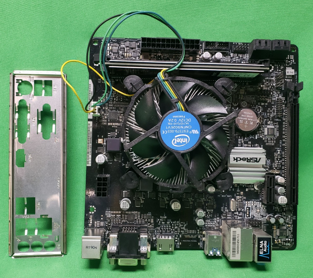 ASRock H310CM-HDV Combo Intel Core i7-8700 3.2GHz 16GB ADATA XPG DDR4 Cooler IO