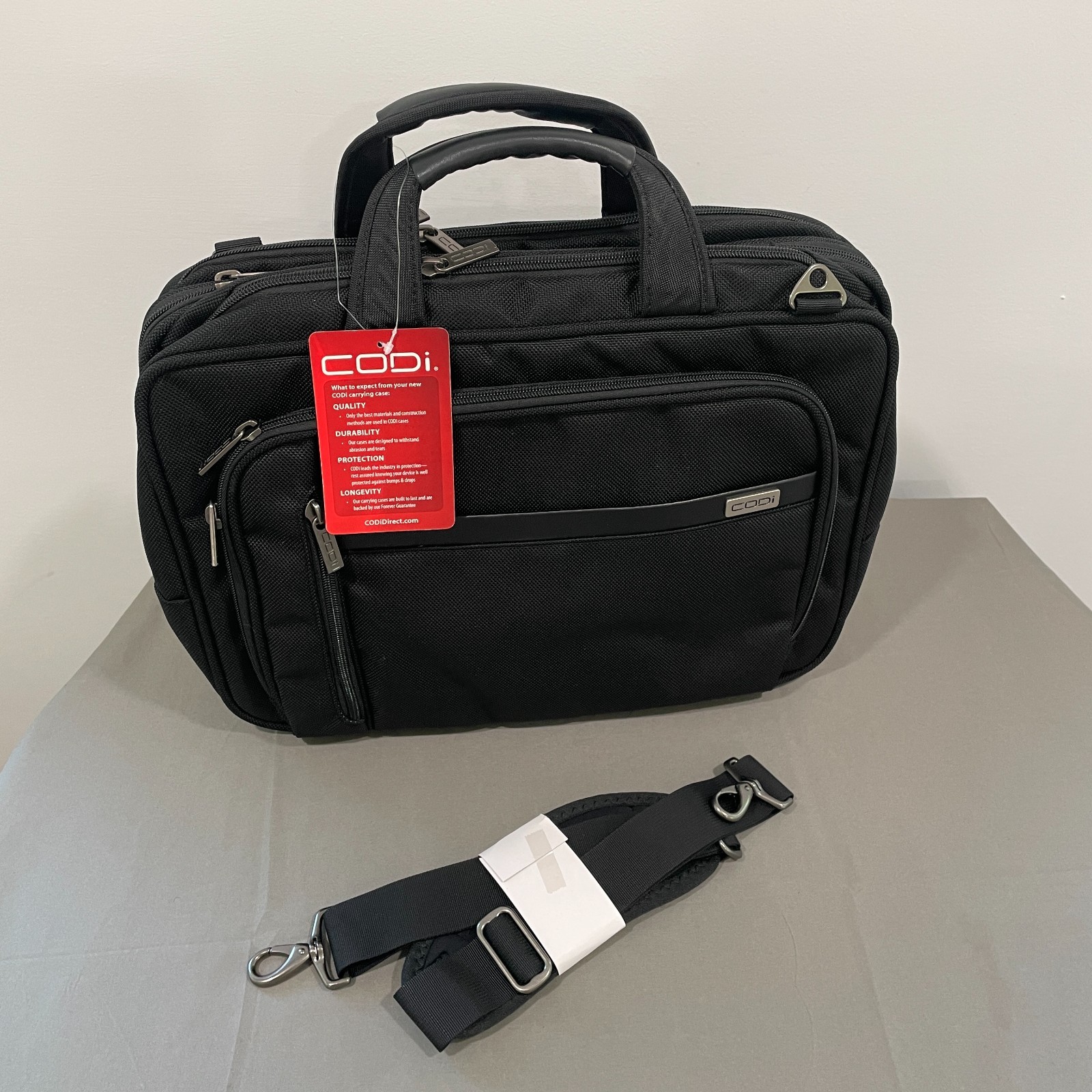 CODi Large Laptop Computer Briefcase Multi Compartment Shoulder Bag Black NWT
