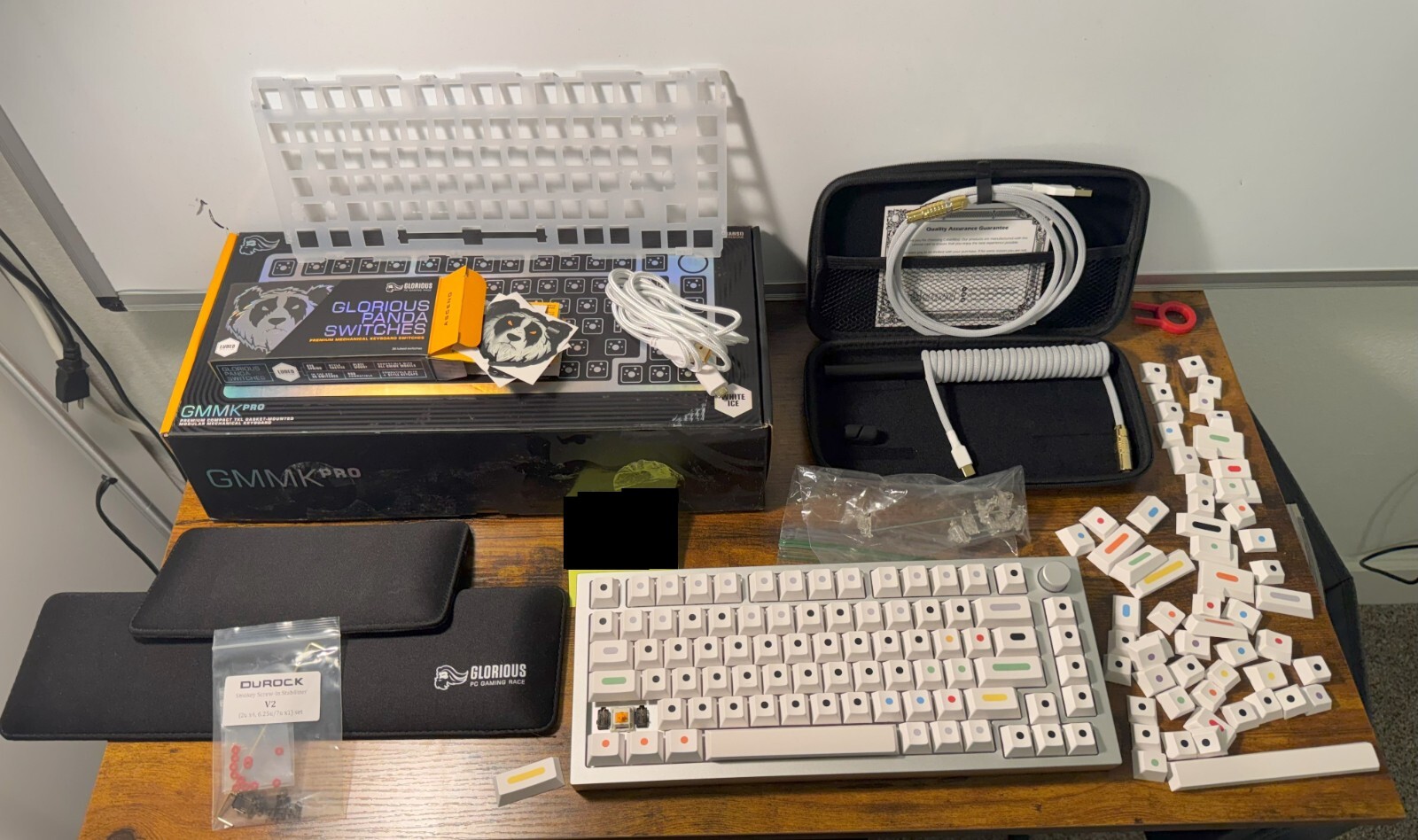 Glorious GMMK PRO Mechanical Keyboard Silver+cableMod,switches,keycaps,wristRest