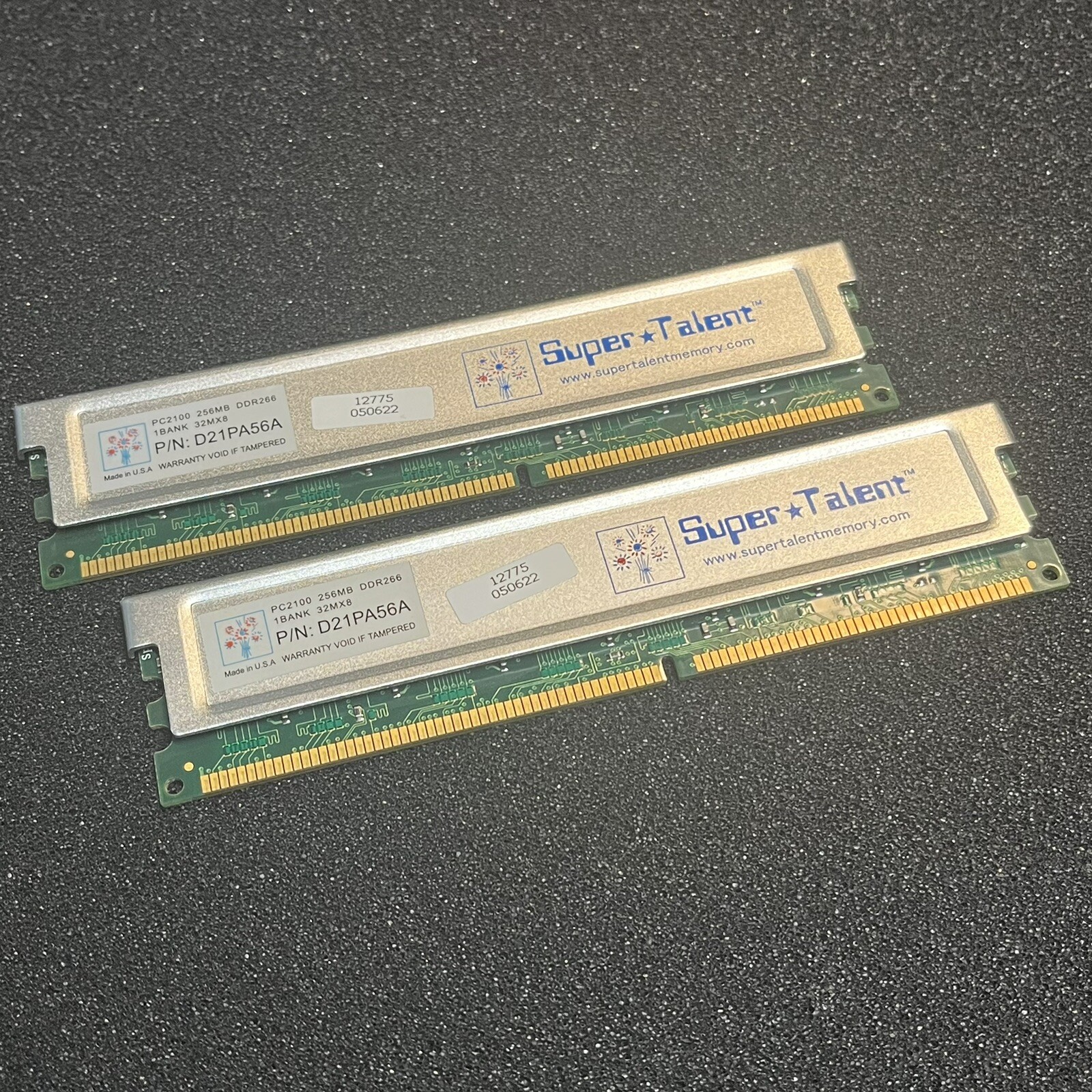 2pcs Super Talent D21PA56A 256MB DDR 266MHZ PC2100 184-PIN MEMORY
