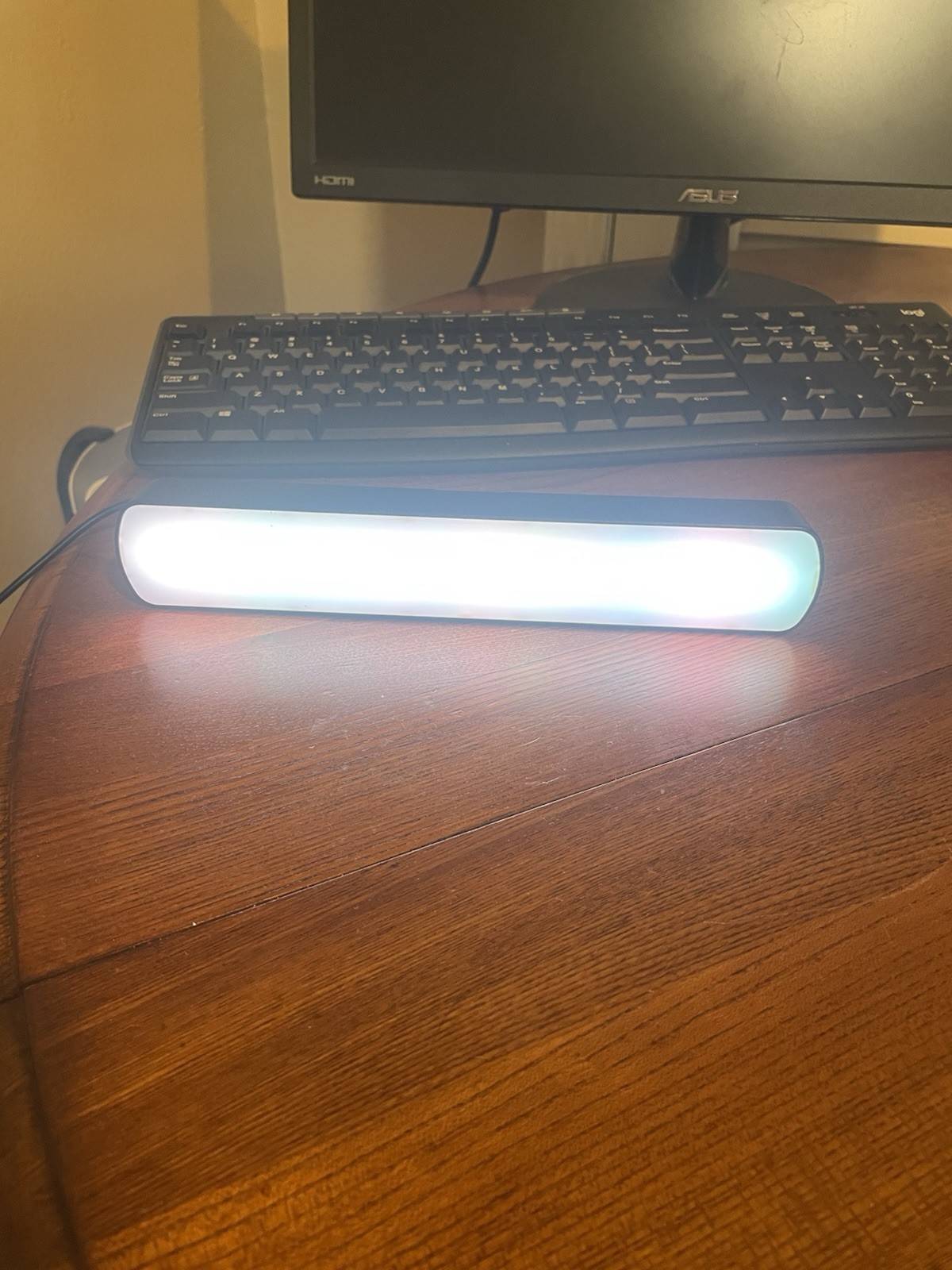 Monster MLB7-2013-RGB USB Computer LED Reading Light 5V 1A 1.5W Output