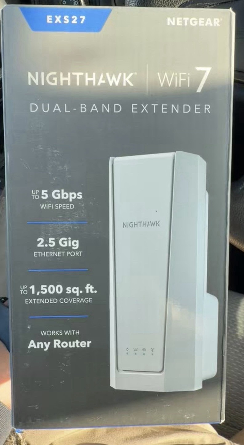 NETGEAR Nighthawk EXS27 WiFi 7 Dual-Band Extender 5 Gbps 2.5G RJ-45 White