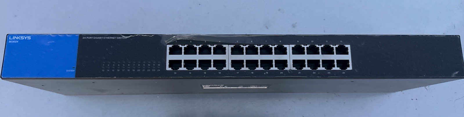 Linksys SE3024 24-Port Metallic Gigabit Switch, Black